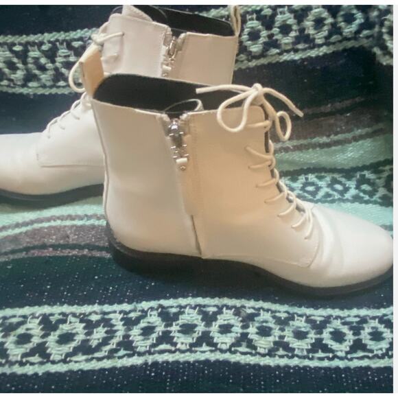 Sam Edelman white‎ Sam Edelman Nina white boots size 9 - Picture 2 of 7